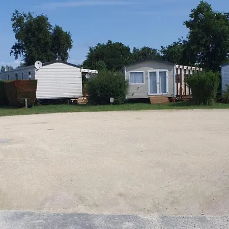 Mobil Home Luxueux - 40 M2 Terrasse Couverte - La Palmyre Les Mathes - Les Charmettes 4 Etoiles Exterior photo